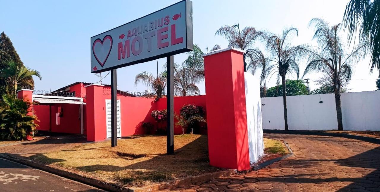 Aquarius Motel II Bebedouro Exterior foto